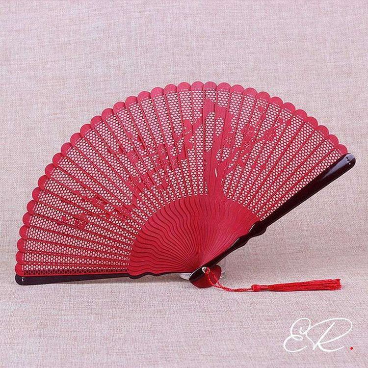 L Eventail Rouge N 1 Des ventails Sur Internet L Eventail Rouge l-eventail-rouge-n-1-des-ventails-sur-internet-l-eventail-rouge
