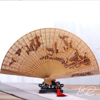 éventail traditionnel chinois en bois